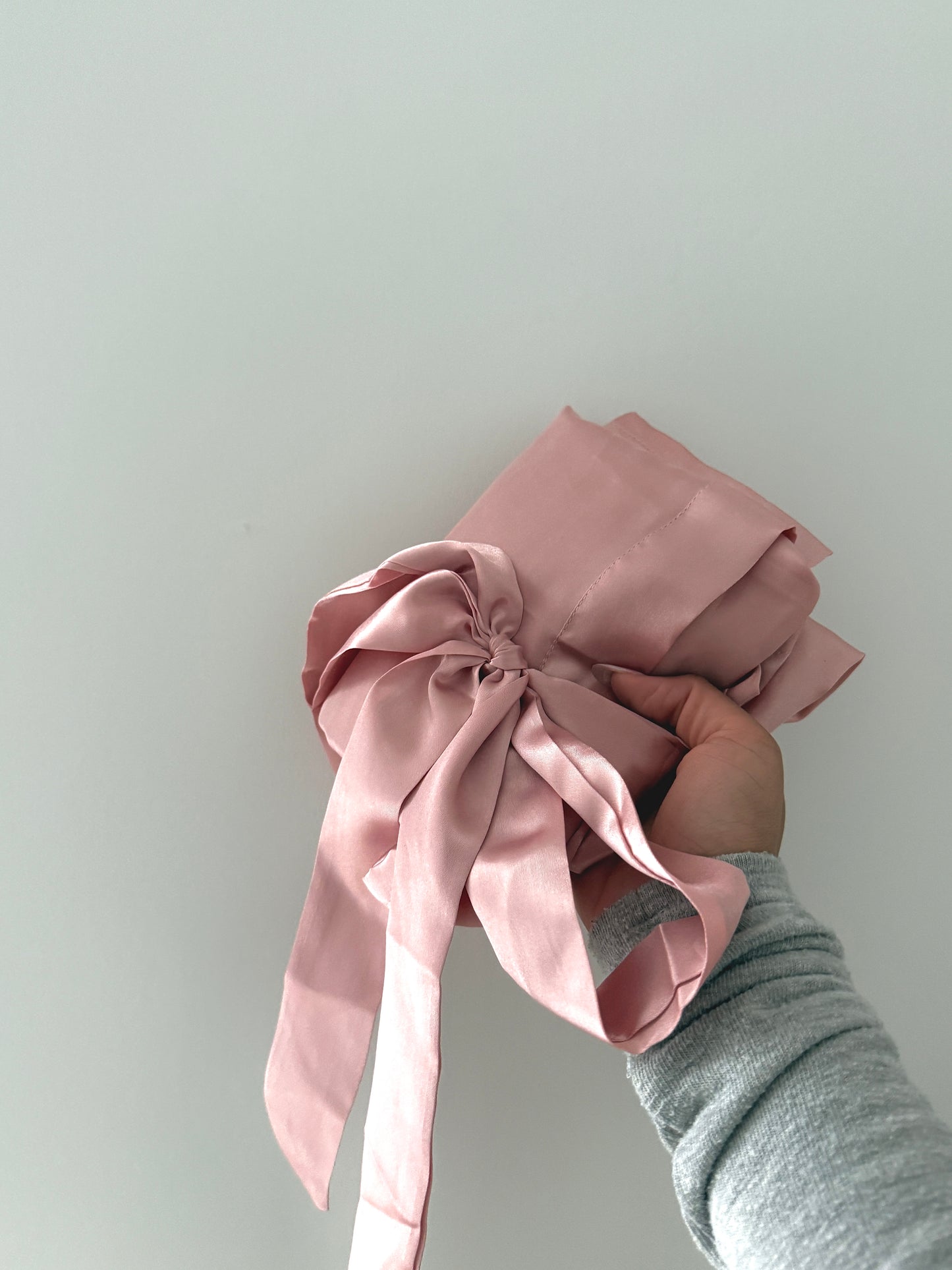 The Ultimate Self-Care Gift Box – A Luxurious Pampering Experience