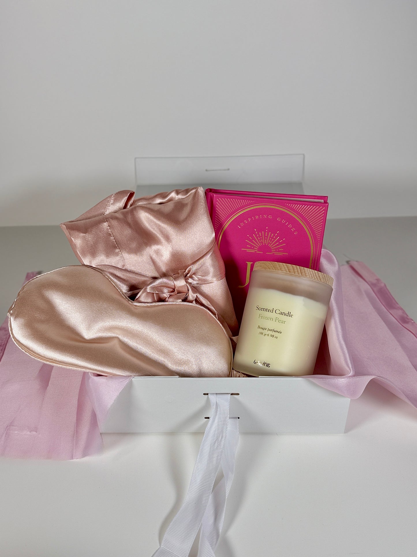The Ultimate Self-Care Gift Box – A Luxurious Pampering Experience